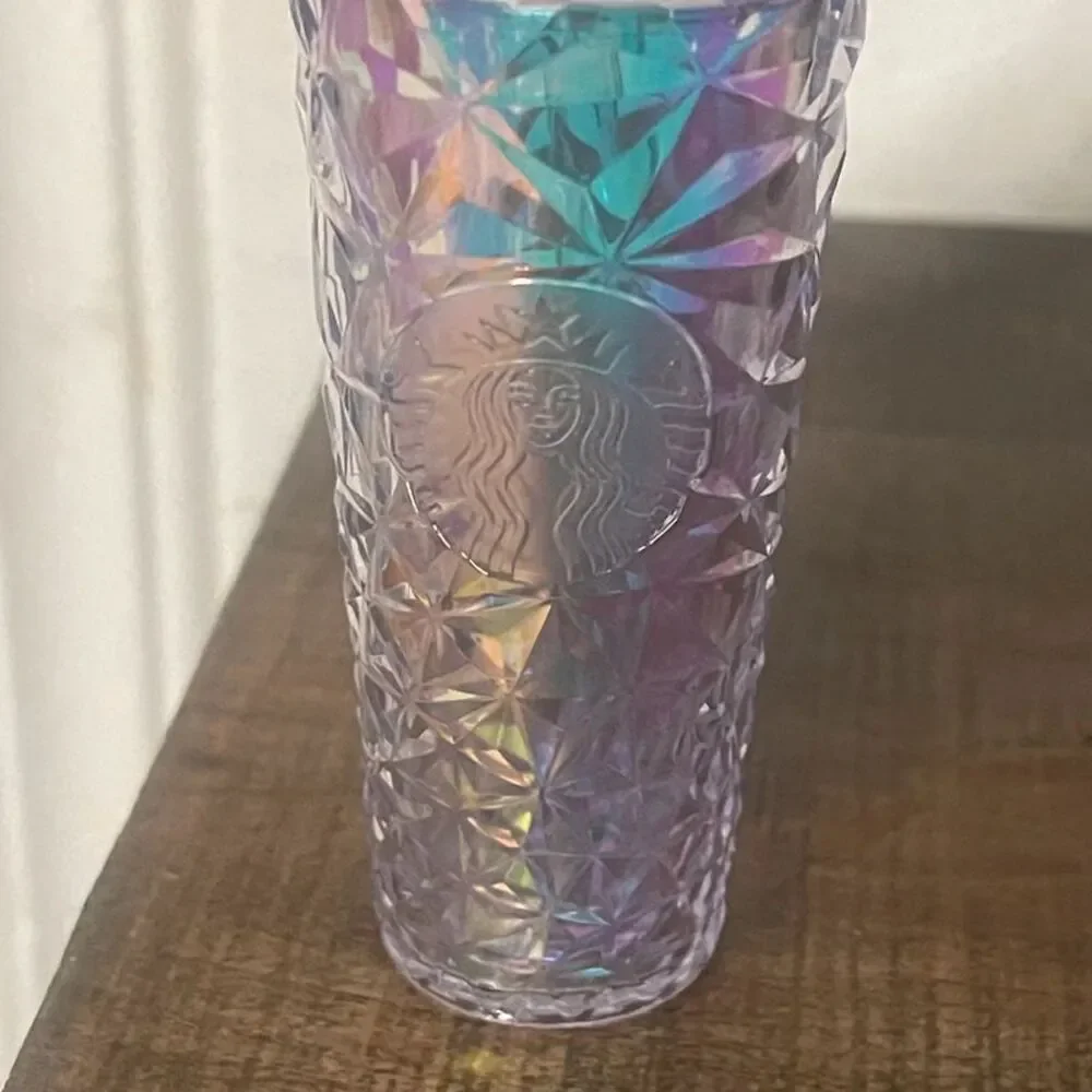 Starbucks Holiday 2023 Diamond Iridescent Cold Cup Keychain Collectible